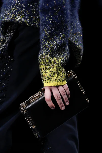 Look 96